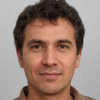 Profile photo of Oliver Rossi